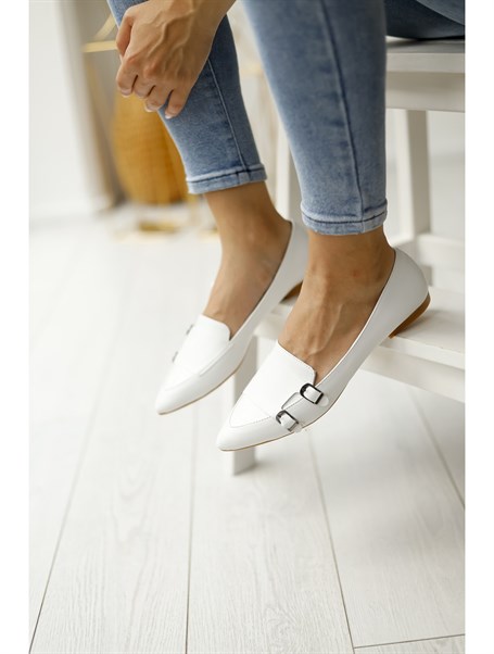Modica Beyaz Deri Kadın Babet Ayakkabı