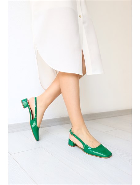 Vila Yeşil Rugan Küt 3 cm Kadın Babet Ayakkabı